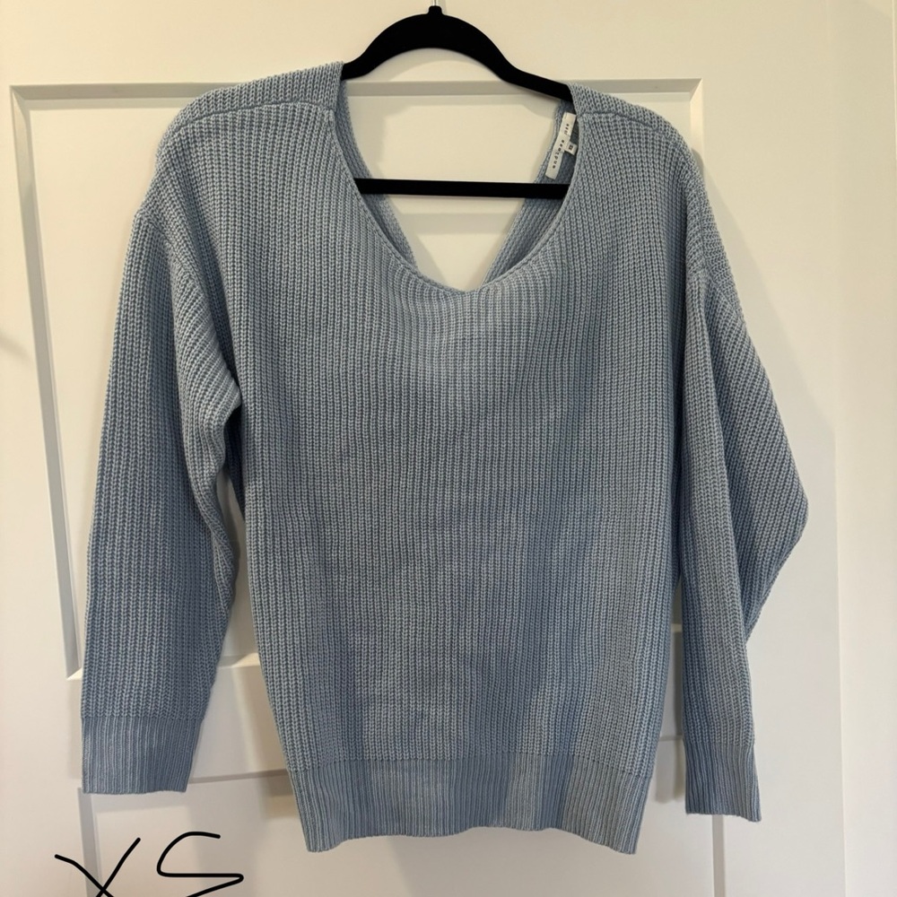 Women's Blue Sweater